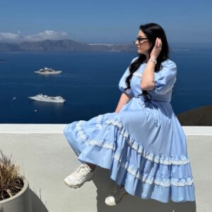 2348 - Kleid mit luftigen Ärmeln – Bild 5