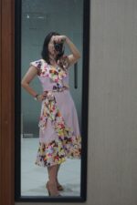 4488 – Kleid mit Volants – Bild 5