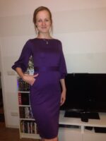 4413 - Kleid mit Gürtel – Bild 5