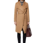 Doppelreihiger Mantel