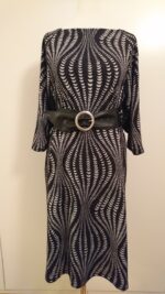 4149 - Kleid mit Fledermausärmel – Bild 4