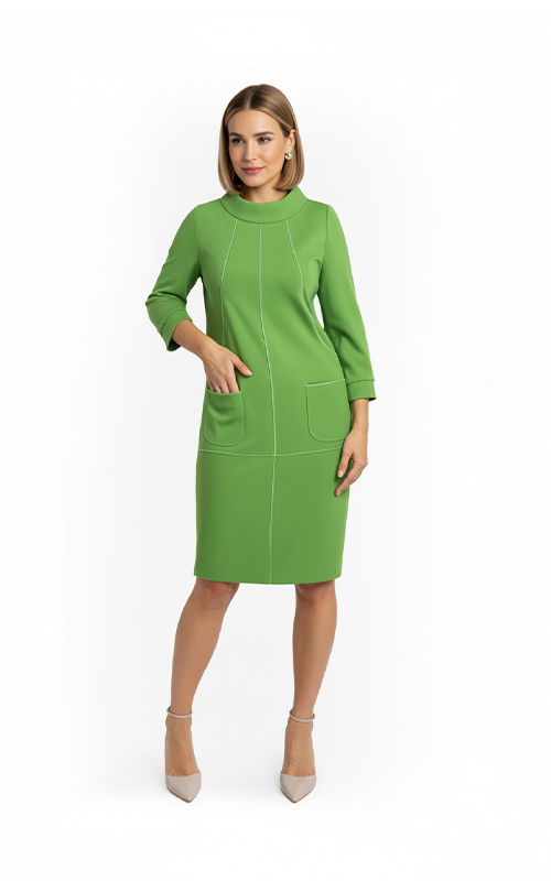 Kleid mit dekorativen Nähten