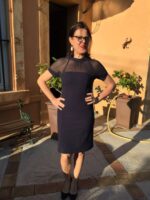 4402 - Kleid mit transparentem Einsatz – Bild 9