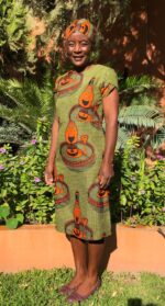4157 - Kleid mit kurzen Ärmeln – Bild 5