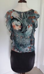 4261 - Bluse mit Volant – Bild 9