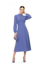 Kleid mit Falten am Oberteil