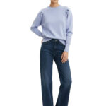 2875 - Sweatshirt mit Falten am Ärmelkuppel