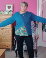 4885 - Jerseybluse mit asymmetrischem Ausschnitt – Bild 4