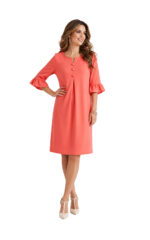 Kleid mit dekorativen Knöpfen