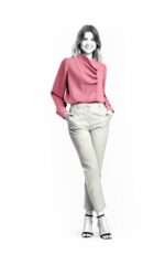 2458 - Bluse mit dekorativer Verschlussleiste