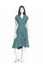 4911 - Wickelkleid mit Volantsaum